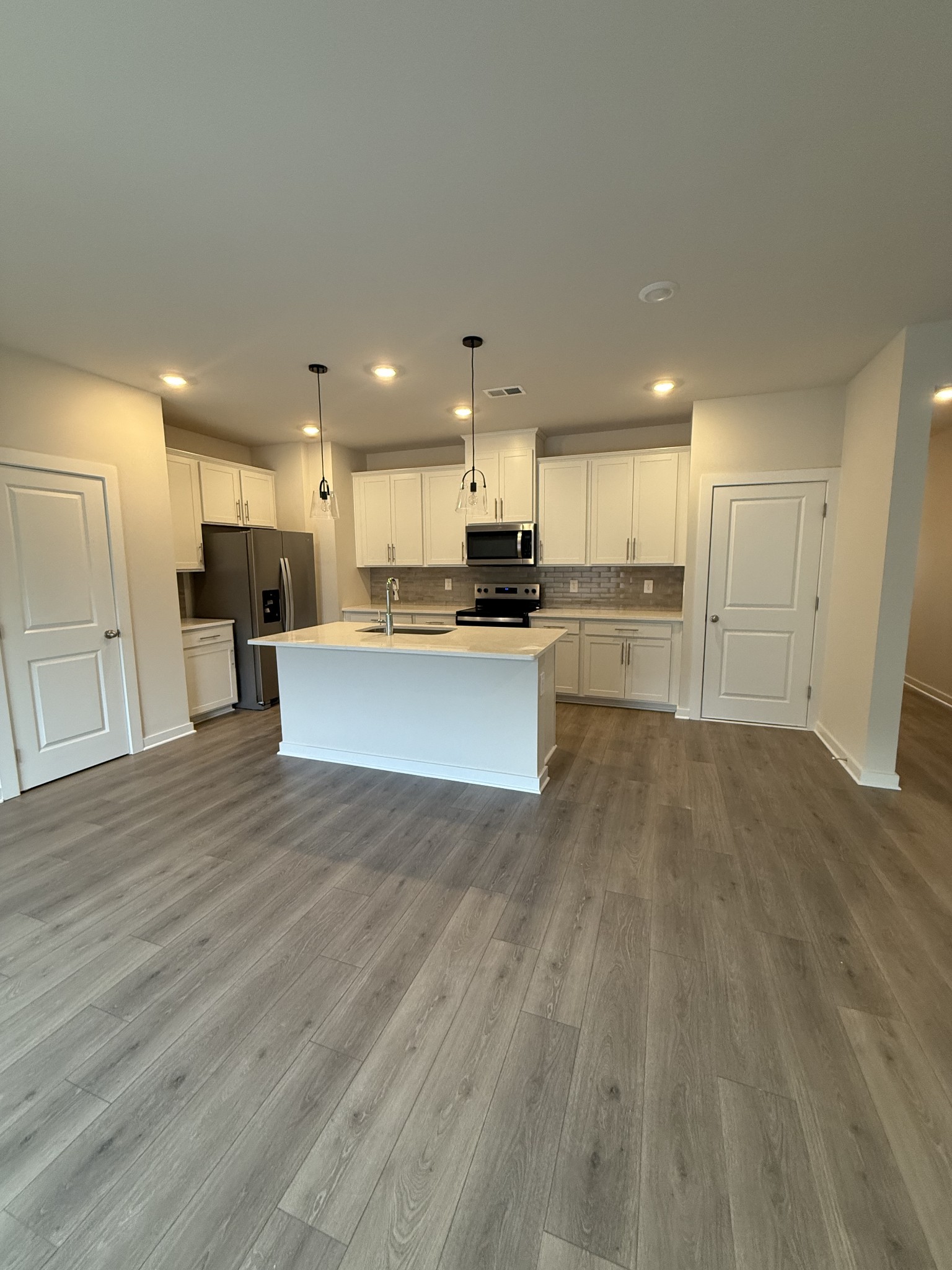 4105 Walnut Rdg Drive Nashville, TN 37207 - Photo 4 of 19 a view of kitchen with wooden floor and refrigerator