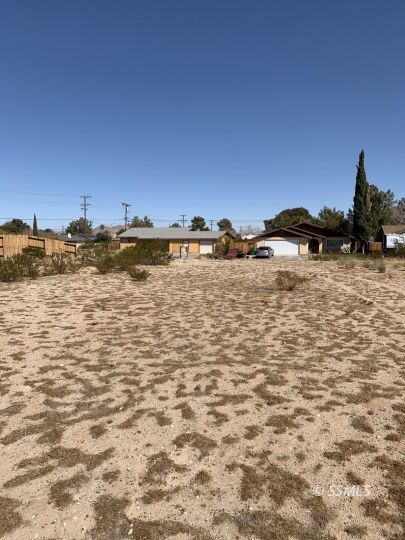 North Mono Street Ridgecrest, CA 93555 - Photo 2 of 6