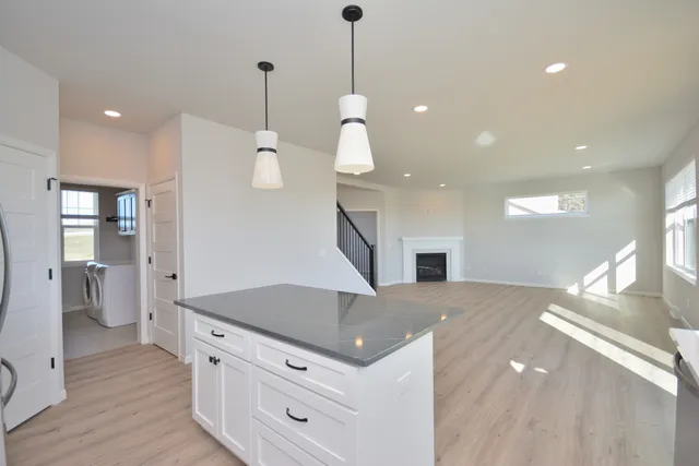 $644,900 | 605 Standing Stone Drive, Waukesha, WI 53189