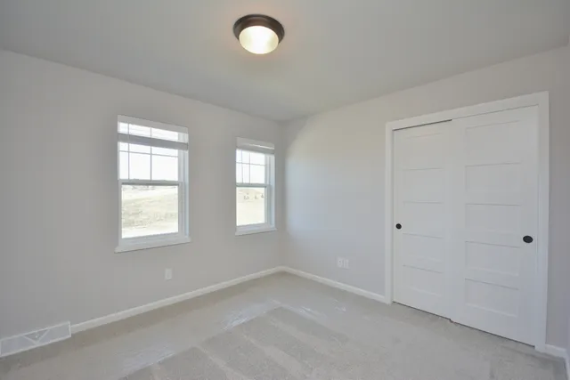 $644,900 | 605 Standing Stone Drive, Waukesha, WI 53189