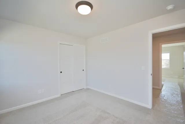 $644,900 | 605 Standing Stone Drive, Waukesha, WI 53189