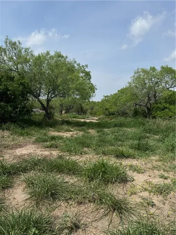 $152,999 | 5525 Catherine Drive, Robstown, TX 78380