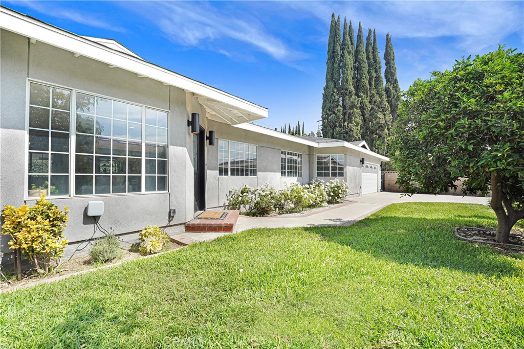 9817 La Rosa Drive Temple City, CA 91780 - Photo 3 of 34