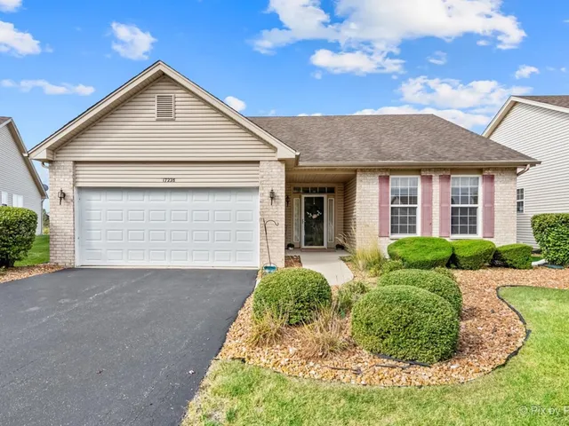 $329,999 | 17228 Como Avenue, Lockport, IL 60441