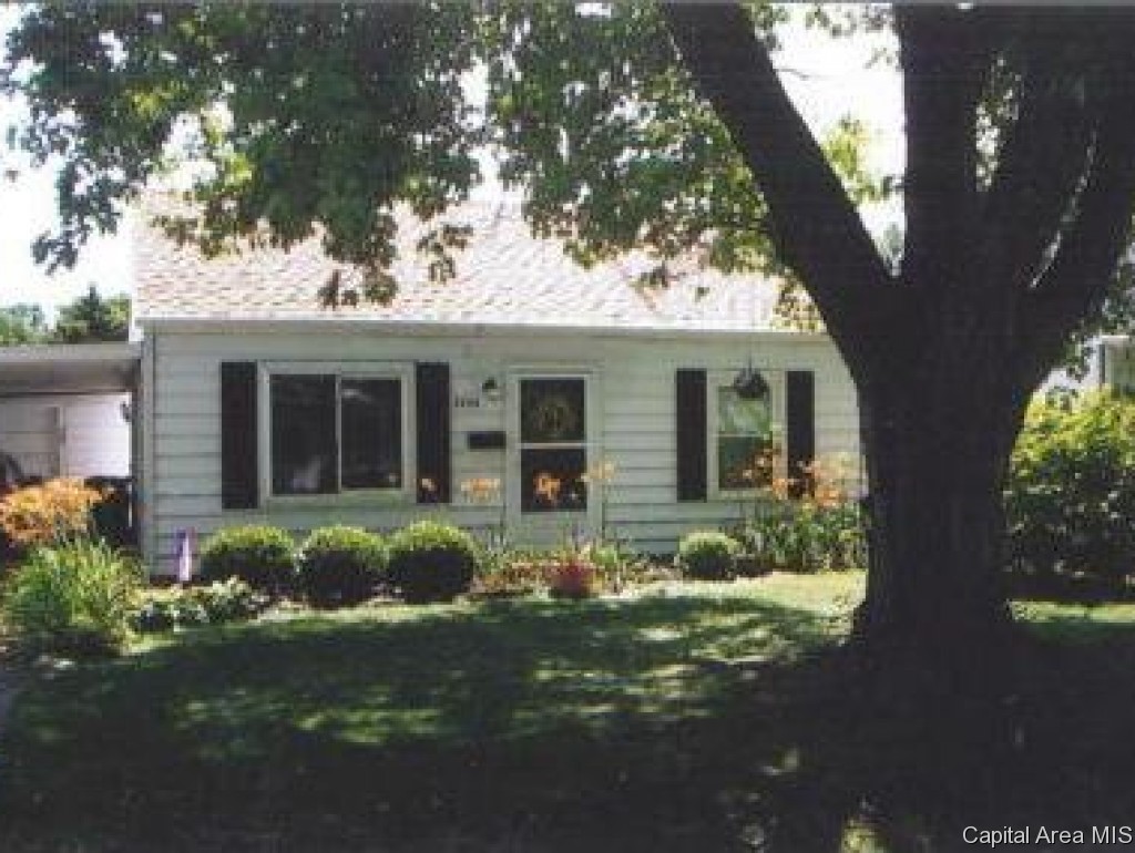 3046 South 3rd Street Springfield, IL 62703 - Photo 1 of 29