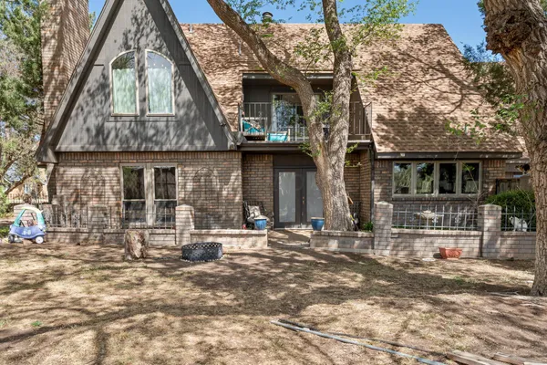 $435,000 | 907 Broadmoor Street, Amarillo, TX 79106