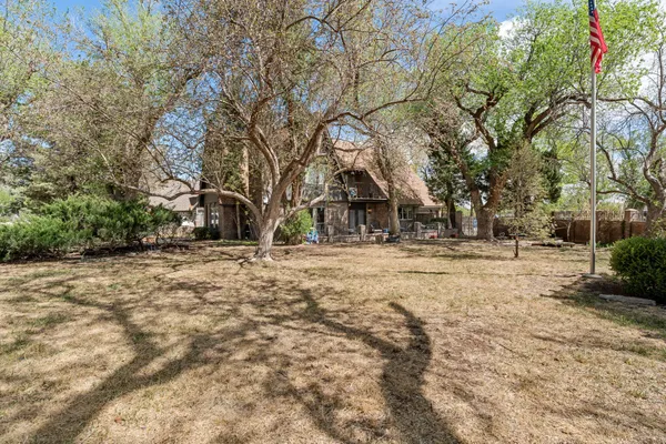 $435,000 | 907 Broadmoor Street, Amarillo, TX 79106