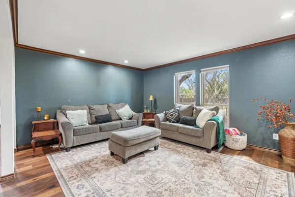 $435,000 | 907 Broadmoor Street, Amarillo, TX 79106