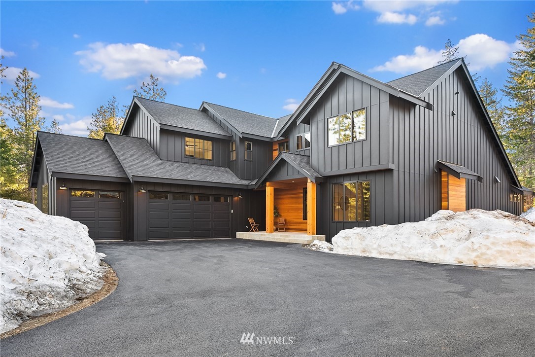 651 Bakers Road Ronald, WA 98940 - Photo 2 of 39 a front view of a house