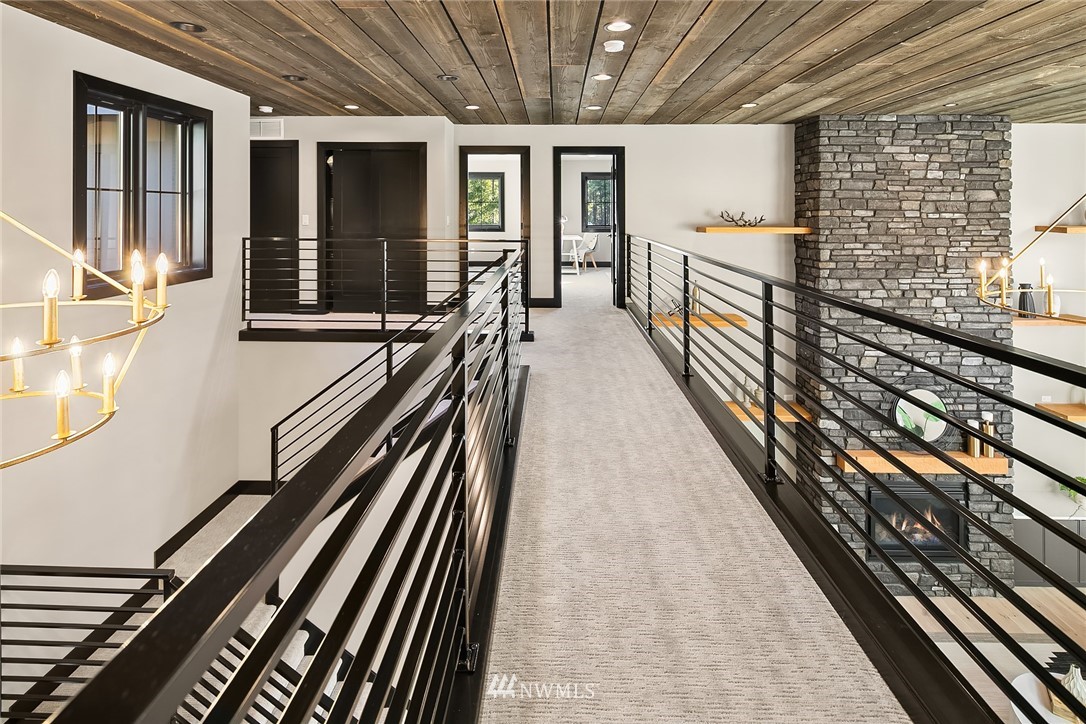 651 Bakers Road Ronald, WA 98940 - Photo 21 of 39 a view of a balcony