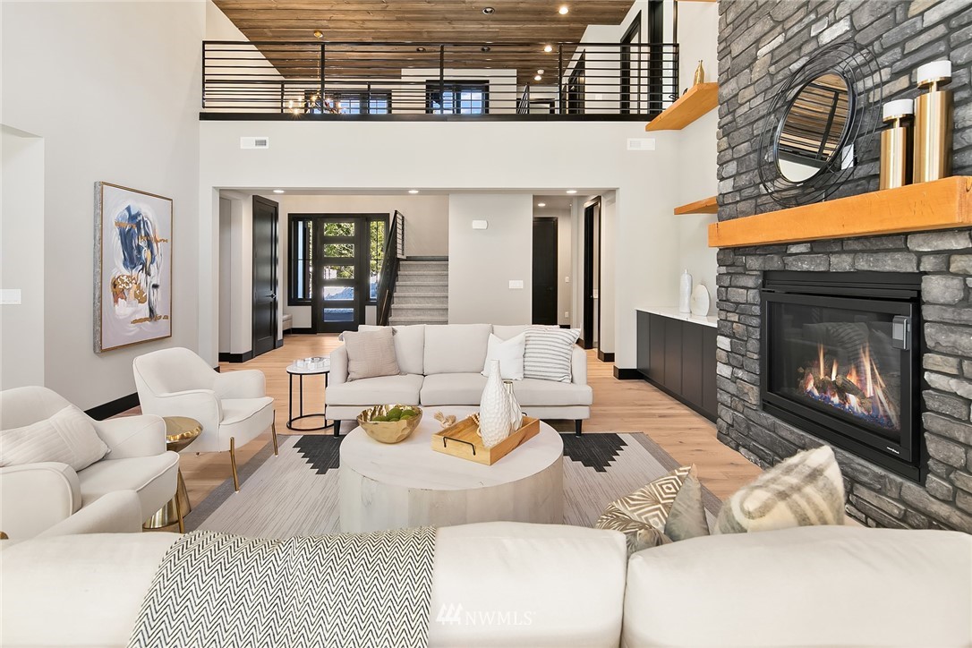 651 Bakers Road Ronald, WA 98940 - Photo 5 of 39 a living room with furniture or fireplace and a fireplace