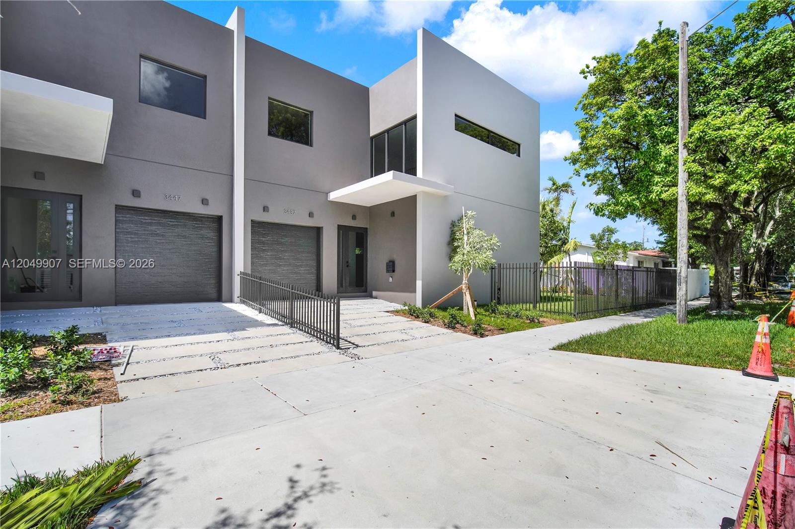 3437 Southwest 29th Street, Unit 3437 Miami, FL 33133 - Photo 1 of 46