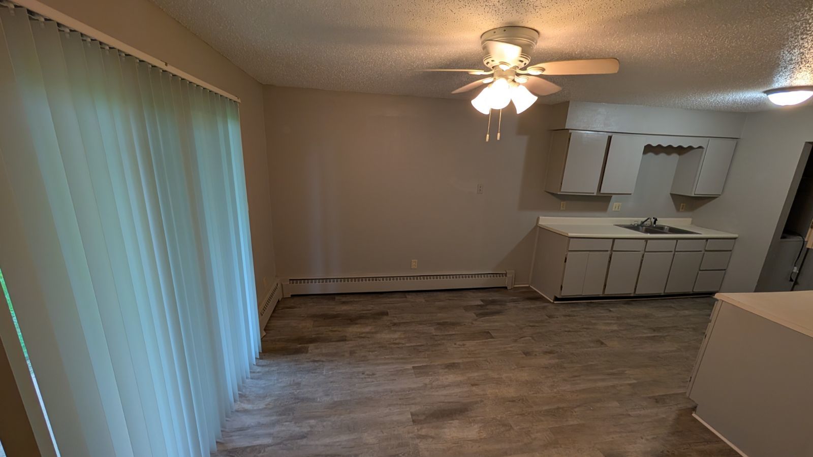 307 North Prairie View Road, Unit 30416 Mahomet, IL 61853 - Photo 6 of 9