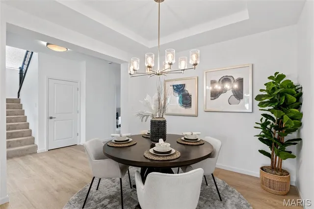 $330,900 | 2 Ashford At River Bluffs Manors, Florissant, MO 63031