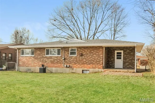 $1,540 | 535 Ryan Drive, Florissant, MO 63031