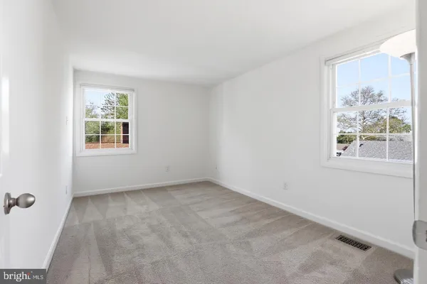$3,600 | 4102 Port Rae Lane, Fairfax, VA 22033