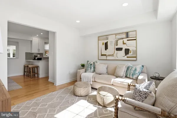 $3,600 | 4102 Port Rae Lane, Fairfax, VA 22033