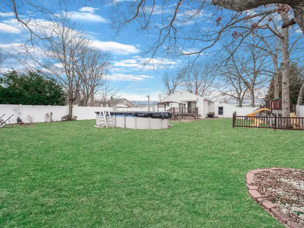 $639,999 | 1255 Udall Road, Bay Shore, NY 11706