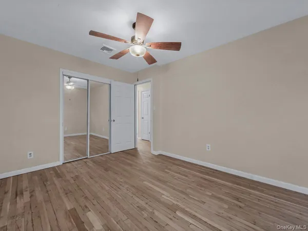 $639,999 | 1255 Udall Road, Bay Shore, NY 11706