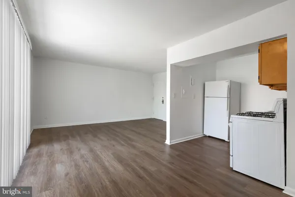 $1,100 | 5124 Astor Place Southeast, Washington, DC 20019
