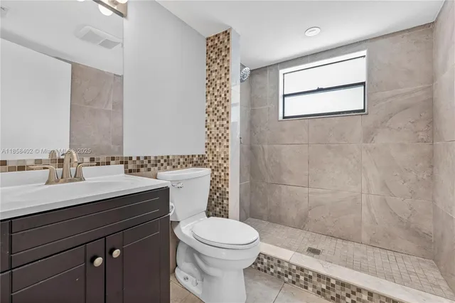 $205,000 | 11160 West Sample Road, Unit 11160, Coral Springs, FL 33065