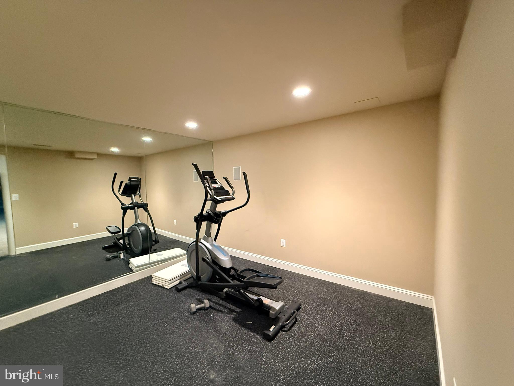 1307 Stamford Way Reston, VA 20194 - Photo 31 of 31 Gallery Image 31