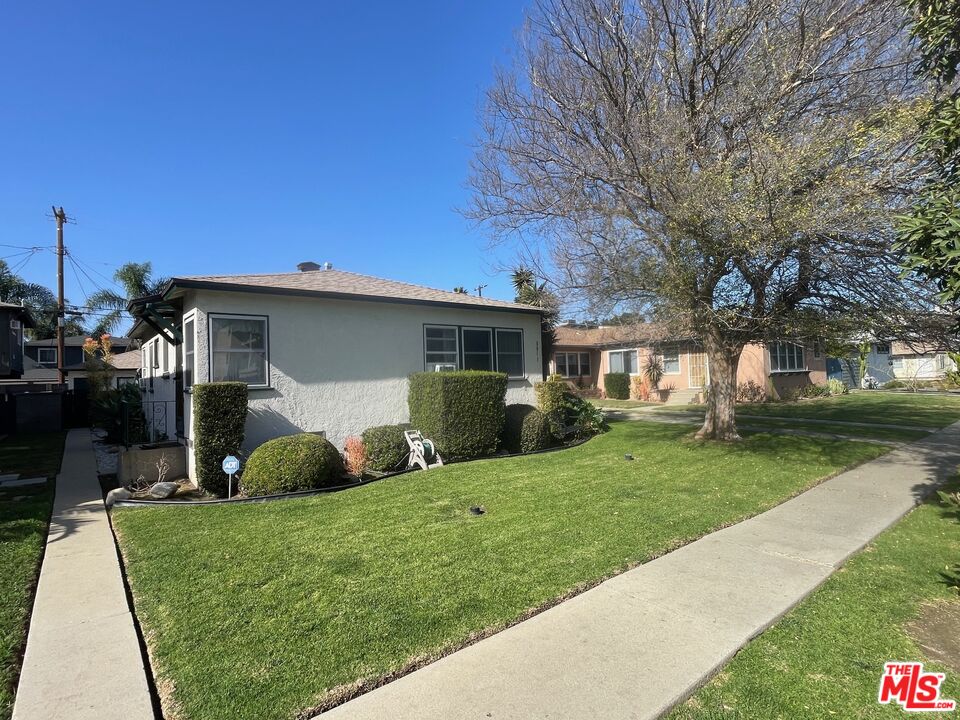 8815 Reading Avenue Los Angeles, CA 90045 - Photo 4 of 12