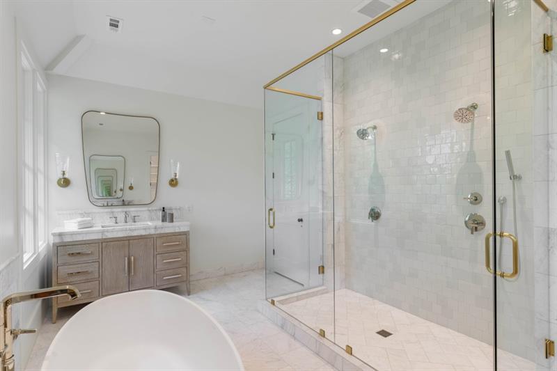 1026 Reeder Circle Northeast Atlanta, GA 30306 - Photo 41 of 95