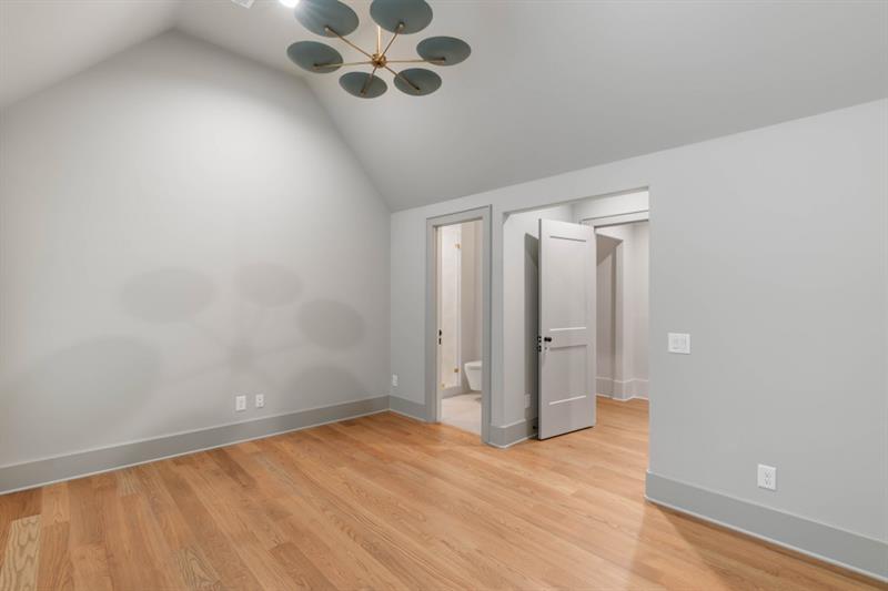 1026 Reeder Circle Northeast Atlanta, GA 30306 - Photo 46 of 95