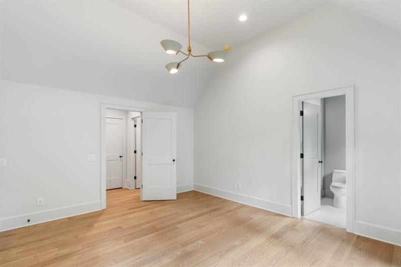 1026 Reeder Circle Northeast Atlanta, GA 30306 - Photo 49 of 95