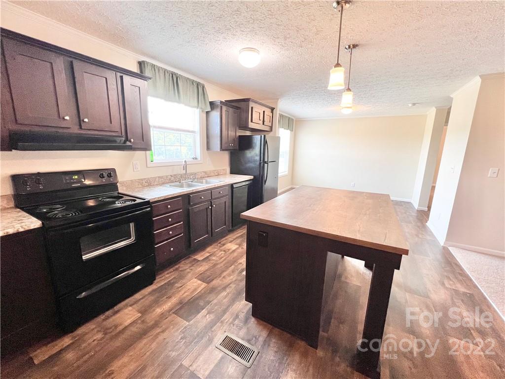 3389 Bowman Road Granite Falls, NC 28630 - Photo 18 of 37 Gallery Image 18