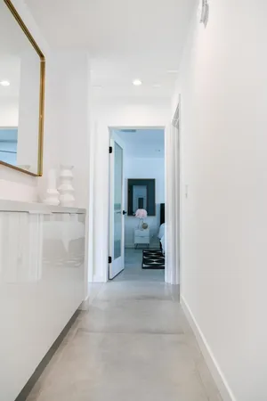a en suite bathroom with a toilet