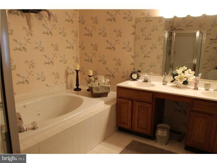 4007 Sterling Road, Unit 146 Yardley, PA 19067 - Photo 11 of 23 Gallery Image 11