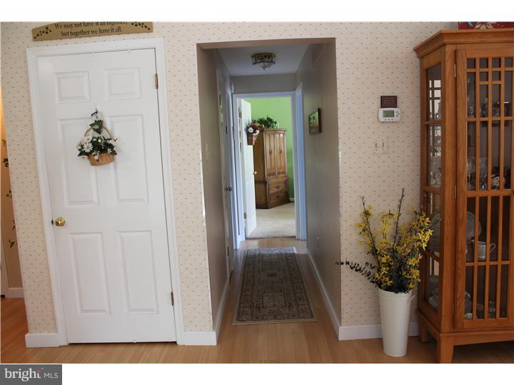4007 Sterling Road, Unit 146 Yardley, PA 19067 - Photo 8 of 23 Gallery Image 8