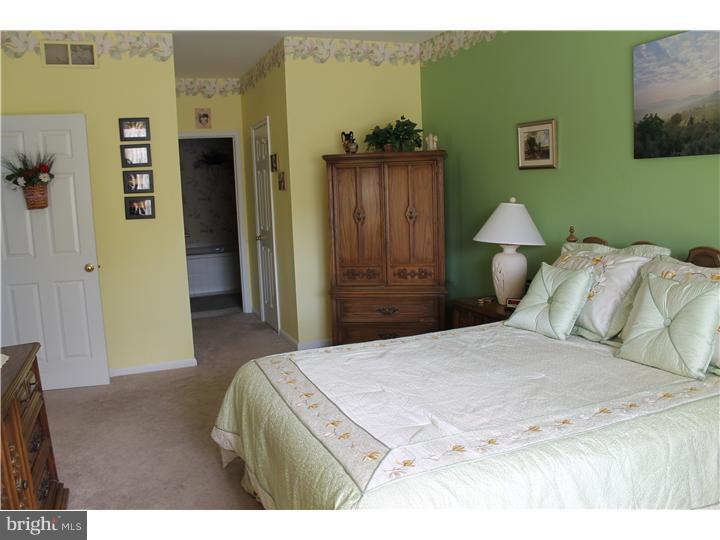 4007 Sterling Road, Unit 146 Yardley, PA 19067 - Photo 10 of 23 Gallery Image 10