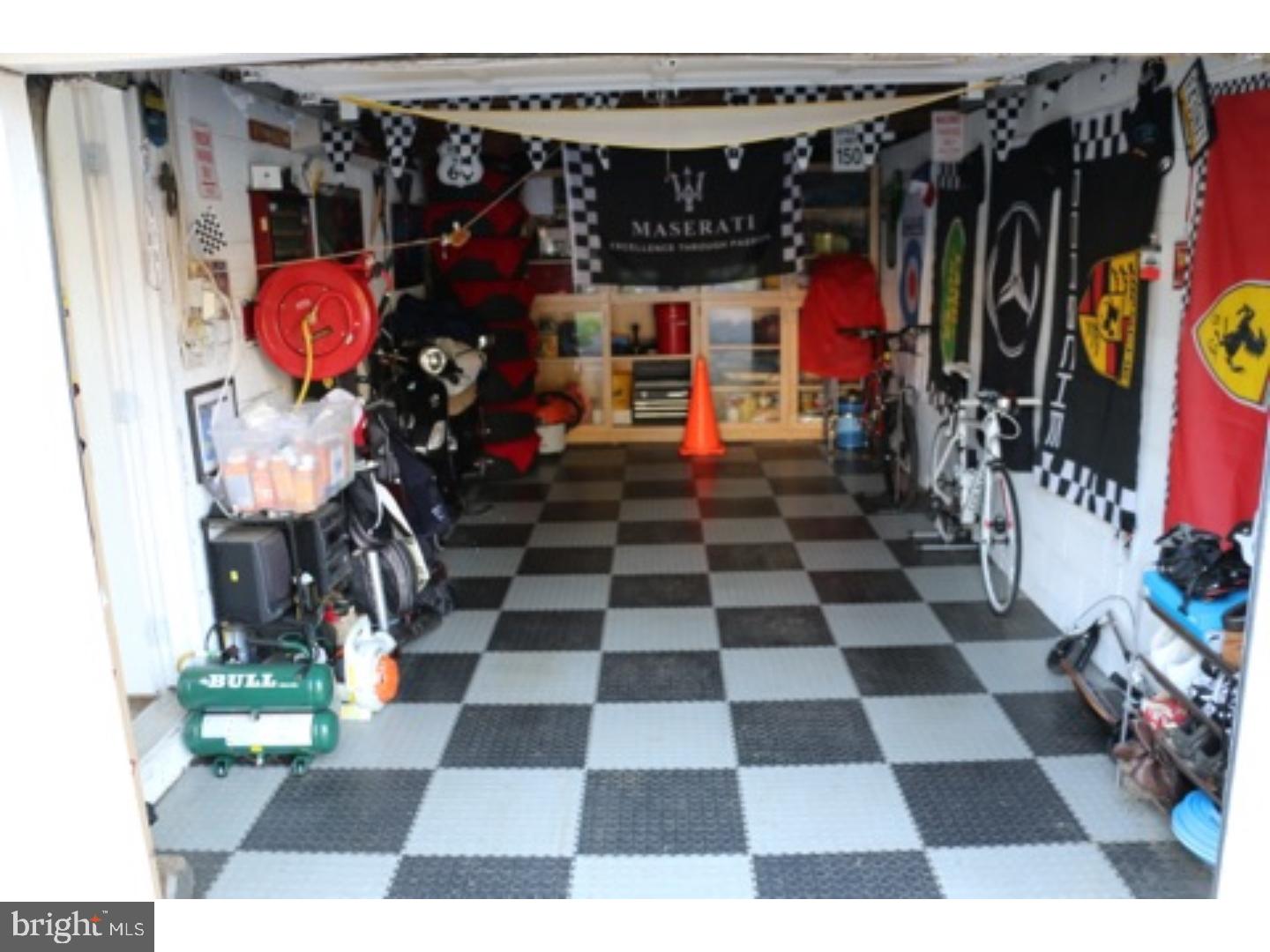 1000 Conestoga Road Berwyn, PA 19312 - Photo 24 of 24 Garage