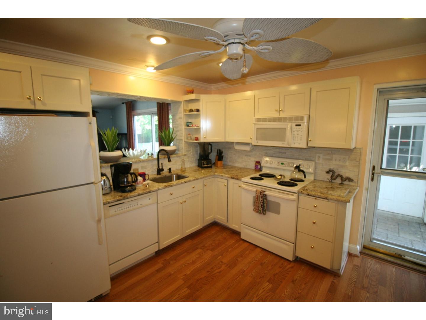 1000 Conestoga Road Berwyn, PA 19312 - Photo 4 of 24 Kitchen