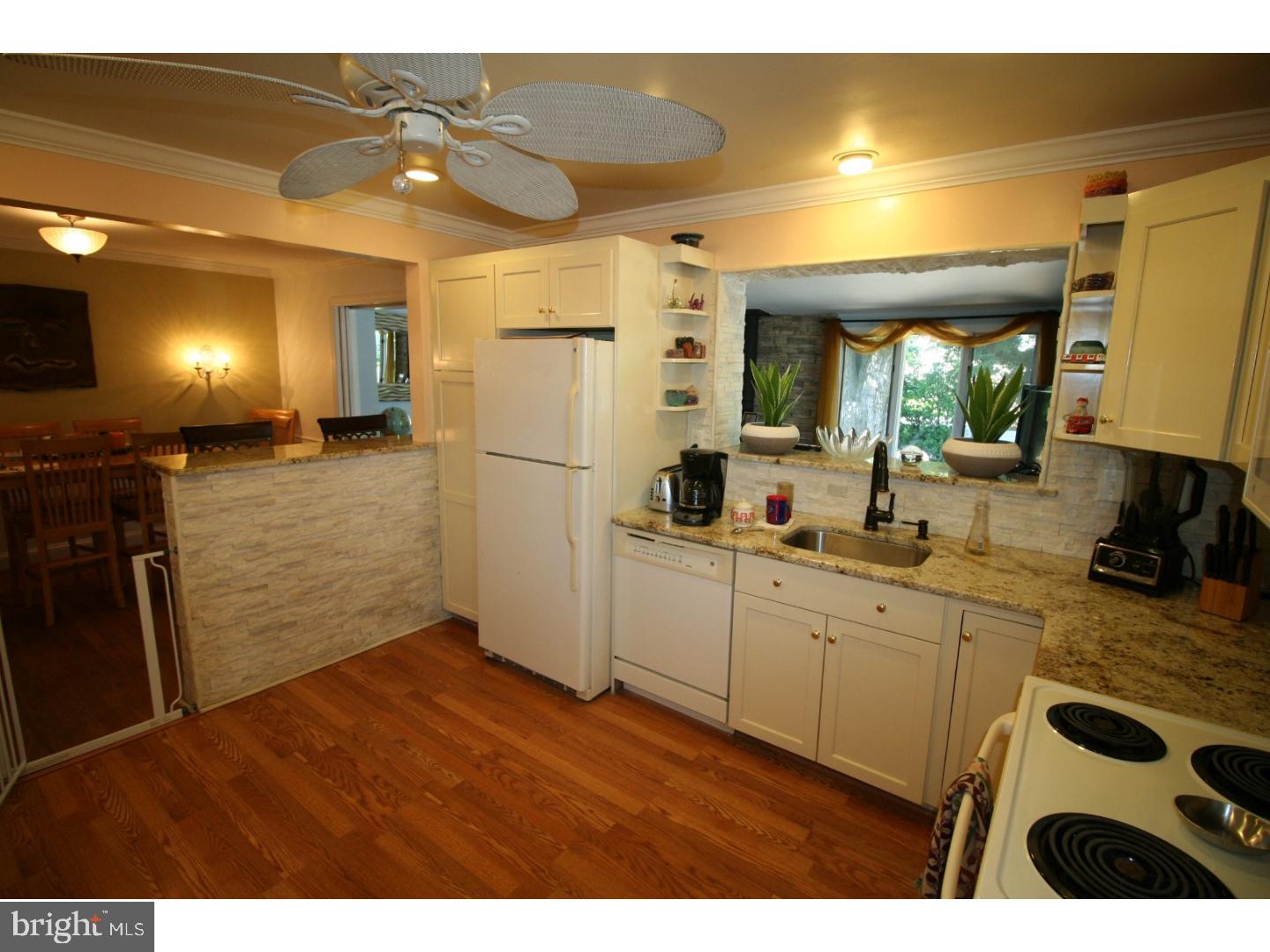 1000 Conestoga Road Berwyn, PA 19312 - Photo 5 of 24 Kitchen
