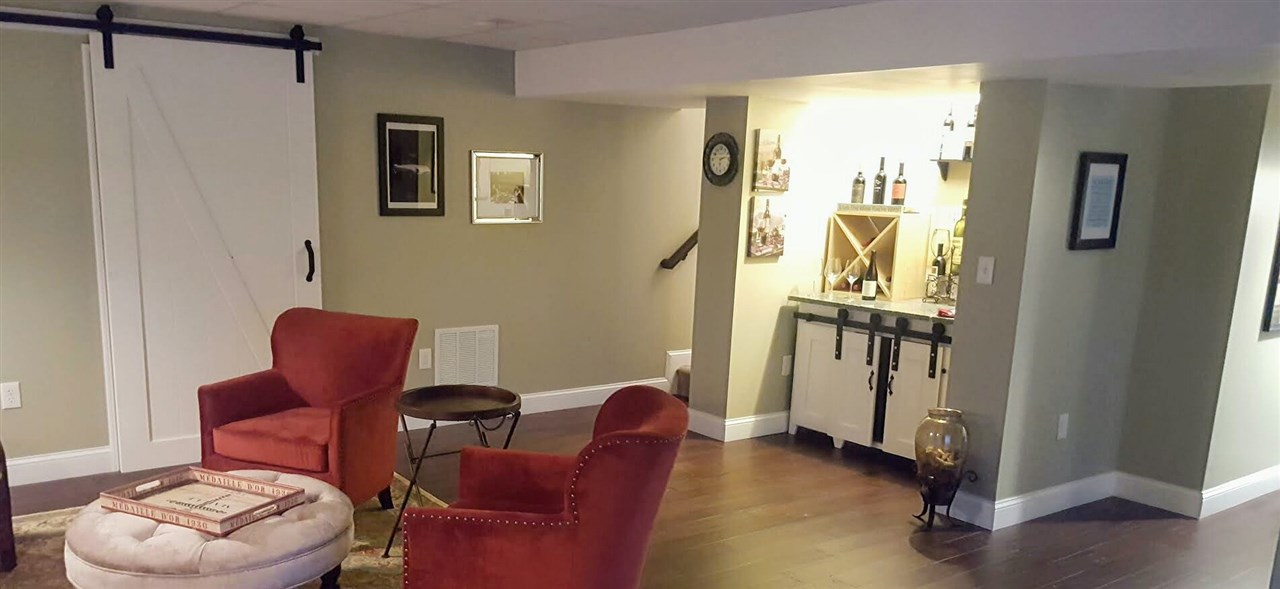 6 Crown Point Circle, Unit 75 Merrimack, NH 03054 - Photo 12 of 20 Gallery Image 12