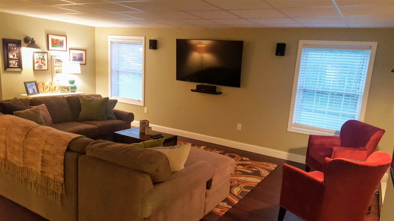 6 Crown Point Circle, Unit 75 Merrimack, NH 03054 - Photo 13 of 20 Gallery Image 13