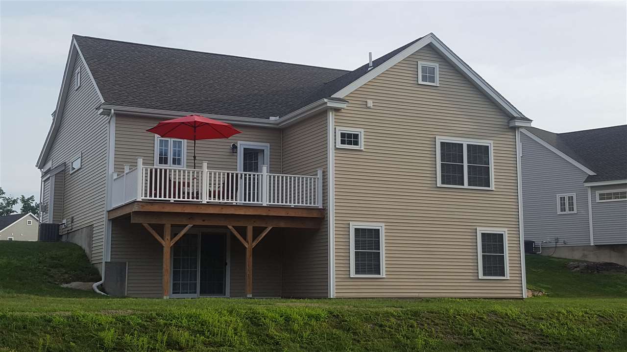6 Crown Point Circle, Unit 75 Merrimack, NH 03054 - Photo 3 of 20 Gallery Image 3