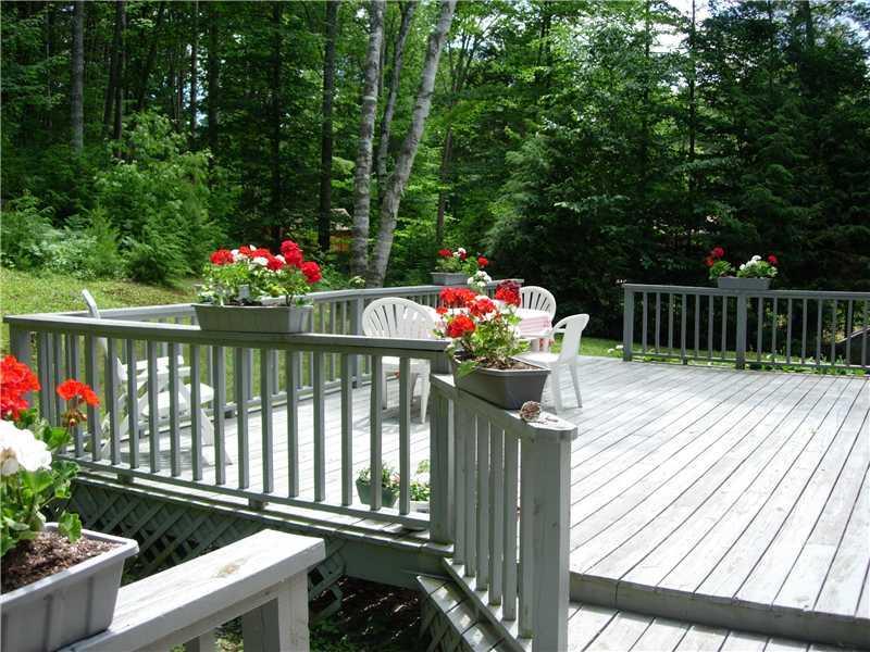4 Merrill Road Freeport, ME 04032 - Photo 18 of 20 Patio/Deck.