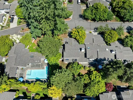 $875,000 | 6631 114th Avenue Southeast, Bellevue, WA 98006