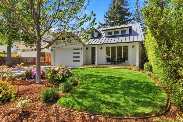 $4,800,000 | 2130 Mills Avenue, Menlo Park, CA 94025