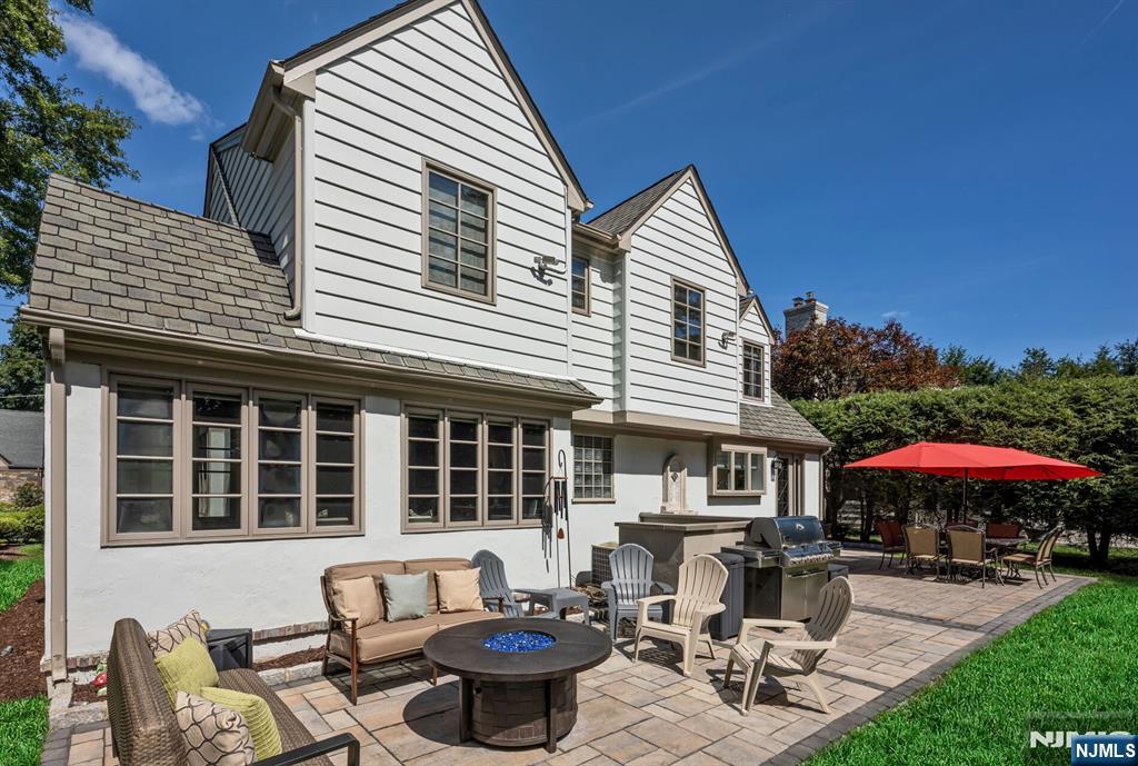 424 Braeburn Road Ho-Ho-Kus, NJ 07423 - Photo 22 of 25 Gallery Image 22