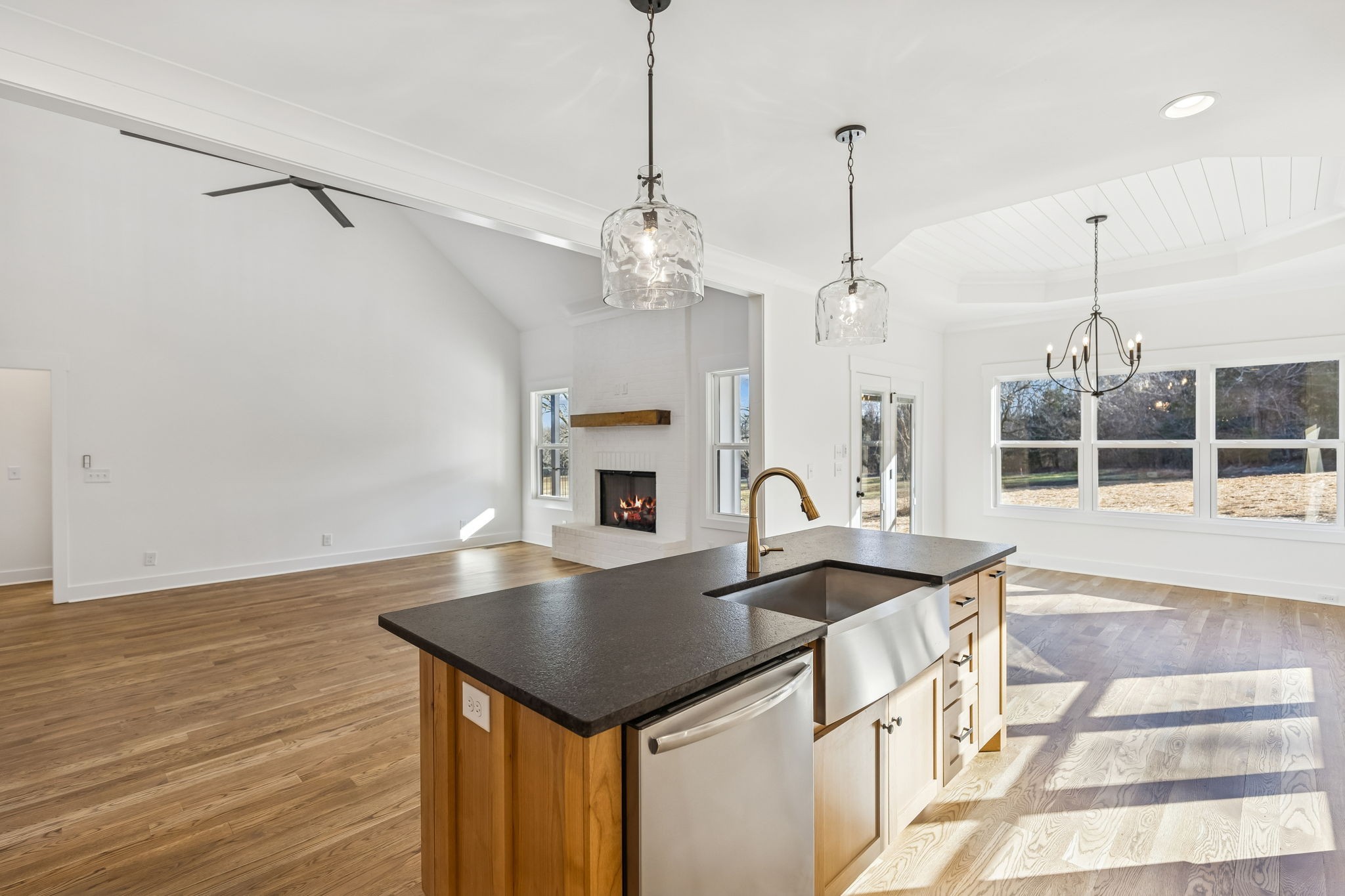 13841 Cainsville Road Lebanon, TN 37090 - Photo 21 of 81 a view of kitchen with center island and countertop in it