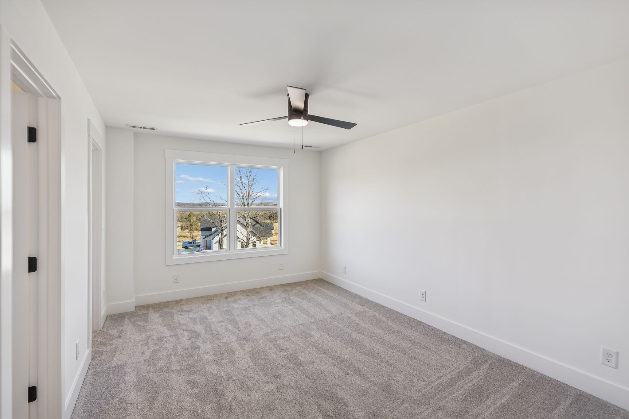 13841 Cainsville Road Lebanon, TN 37090 - Photo 45 of 81 a view of an empty room with a window