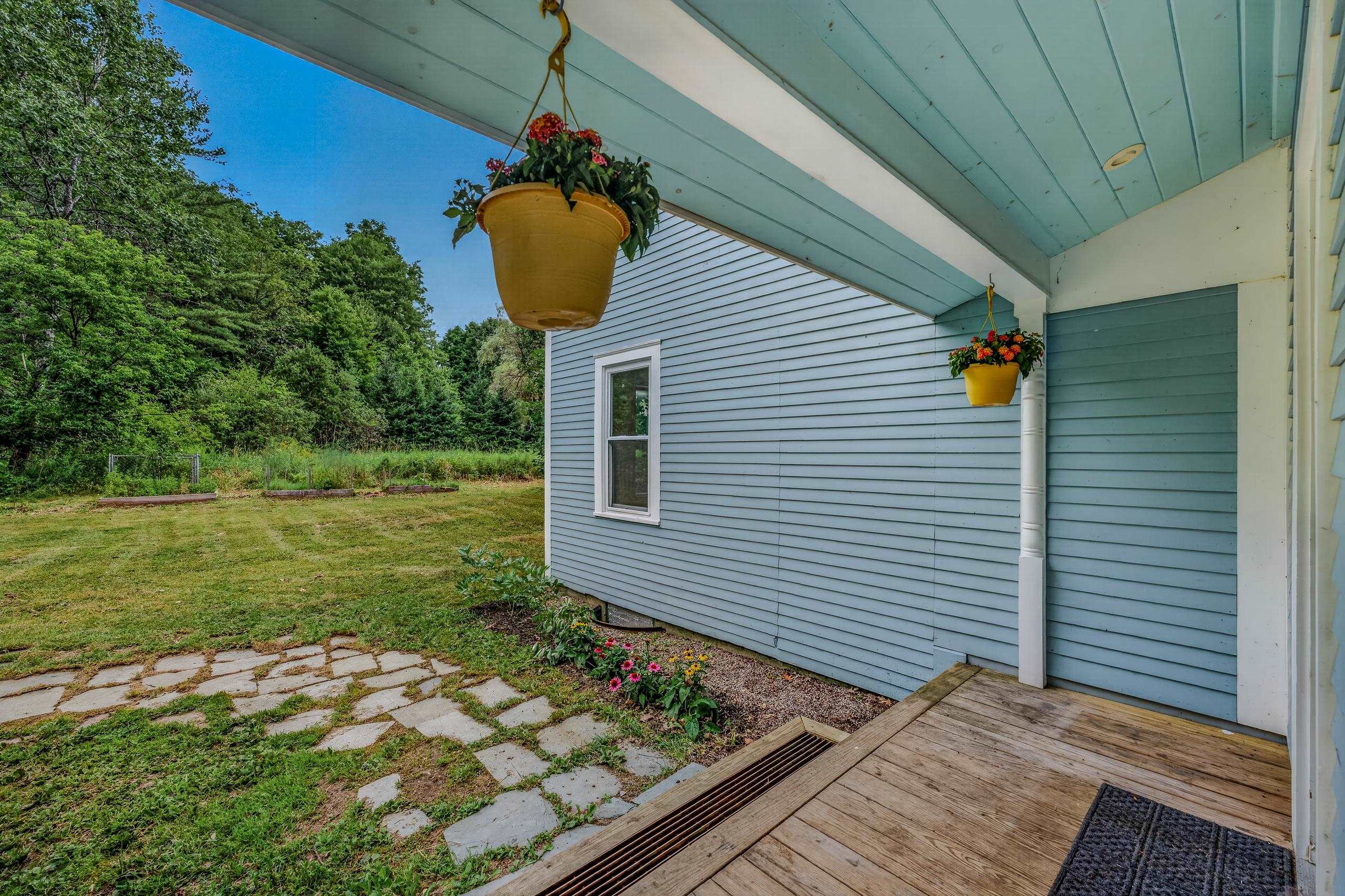 181 Maple Street Littleton, NH 03561 - Photo 4 of 60 Gallery Image 4