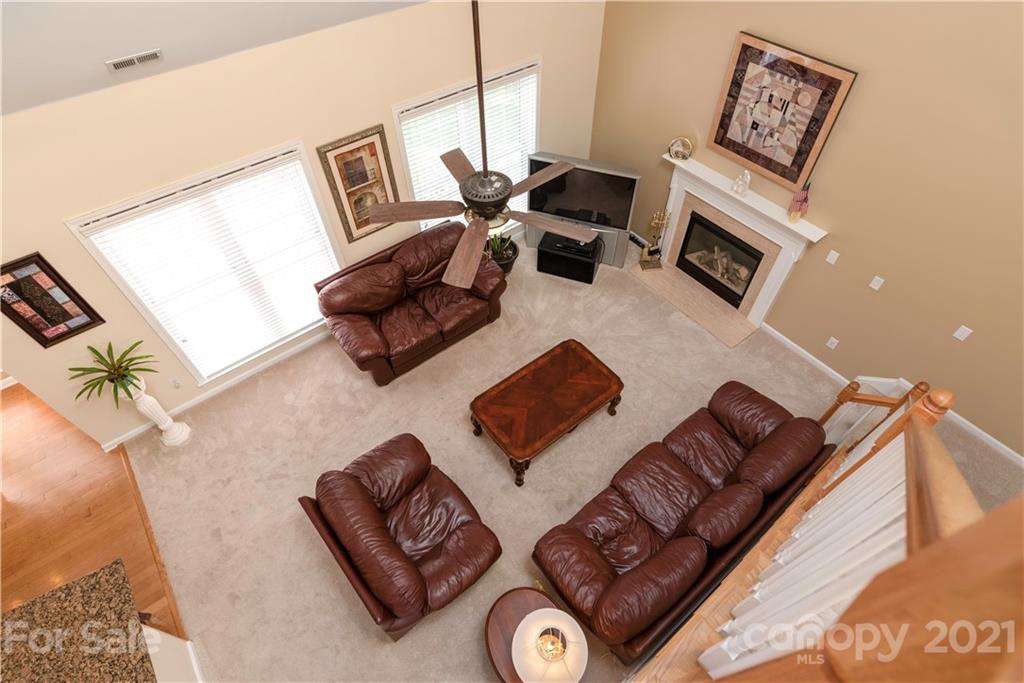 10840 Hellebore Road Charlotte, NC 28213 - Photo 11 of 37 Gallery Image 11