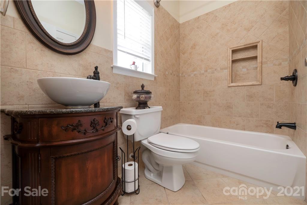 10840 Hellebore Road Charlotte, NC 28213 - Photo 15 of 37 Gallery Image 15